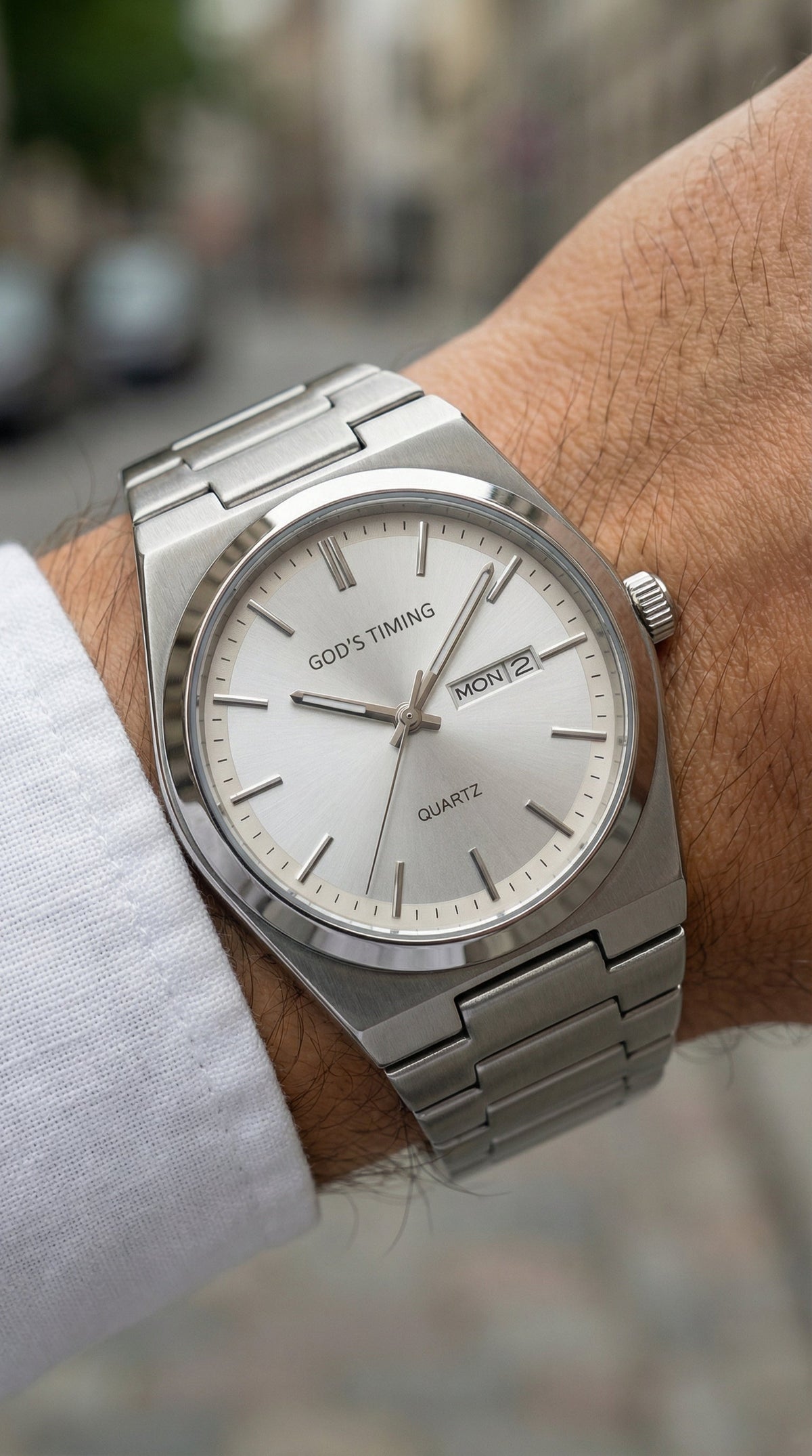Havilah white watch lifestyle image